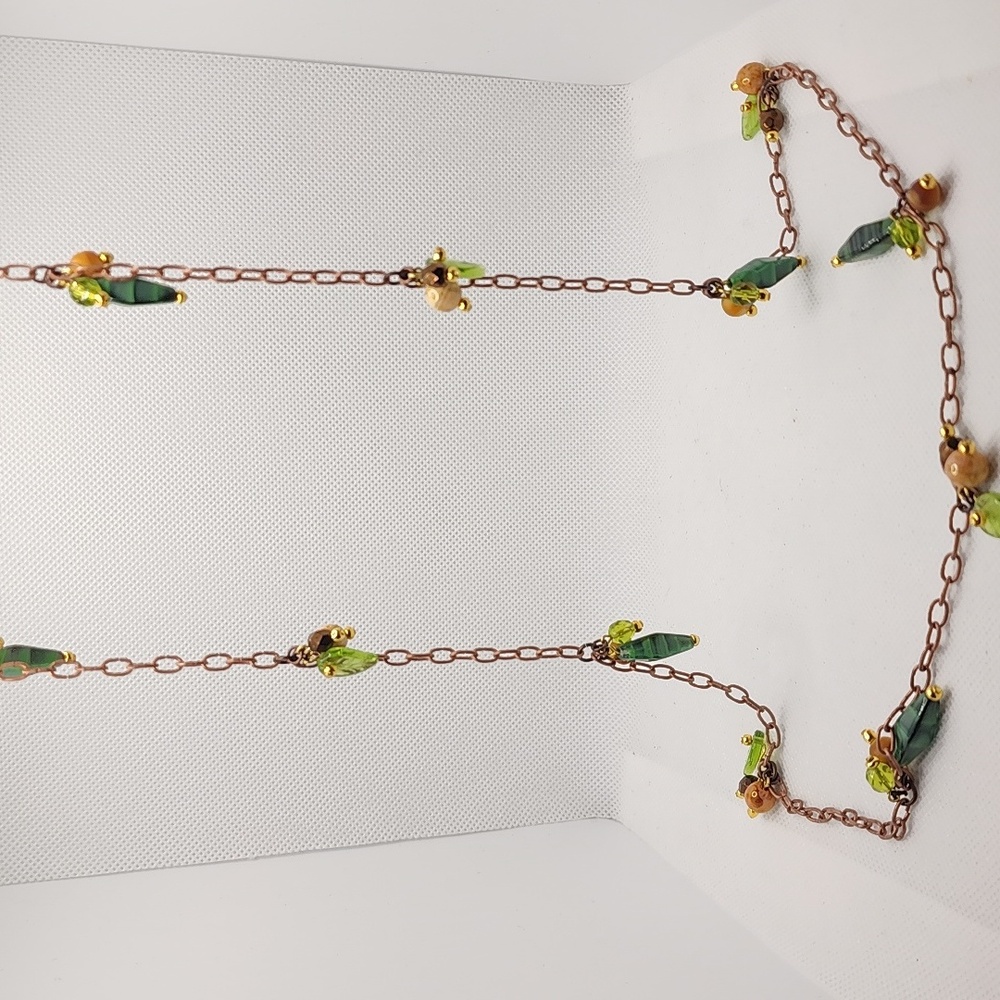 Elegant Green and Gold Leaf 36in Necklace